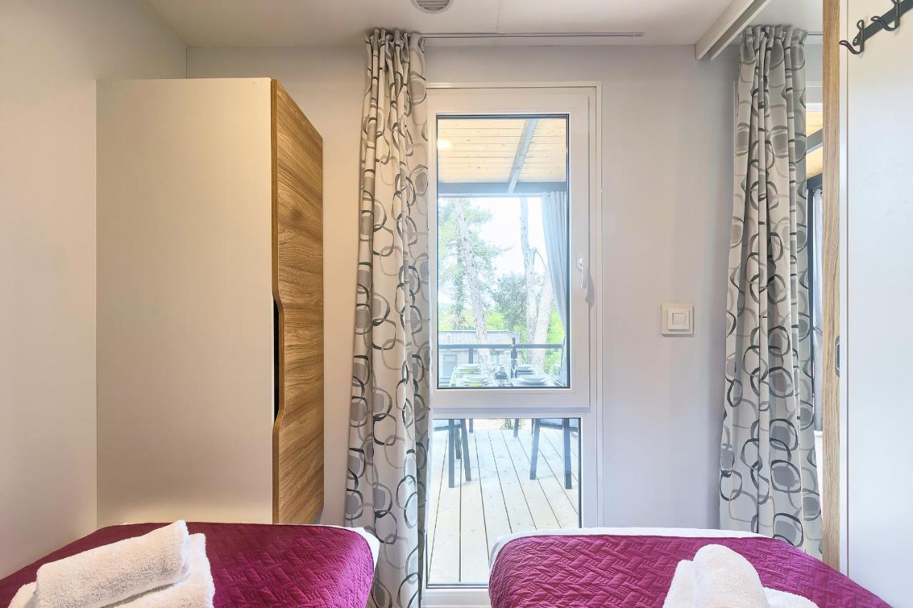 Total Escape Mobile Home Nera Camp Porton Biondi Rovinj Ngoại thất bức ảnh